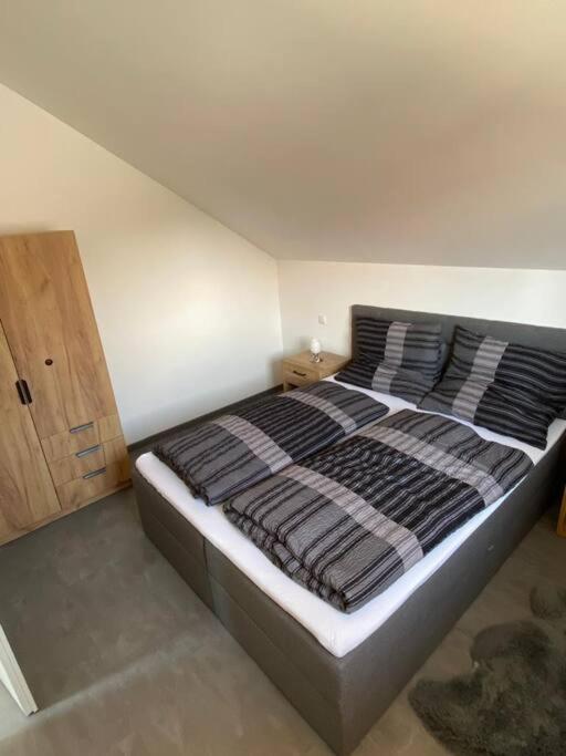 Ferienwohnung Valentin Пасау Екстериор снимка